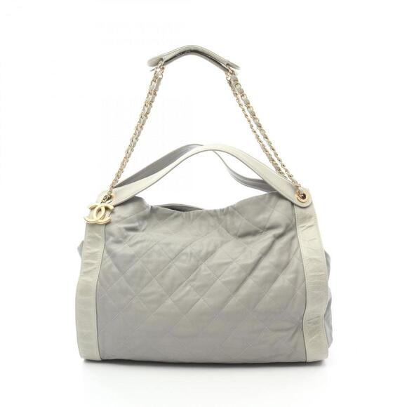 CHANEL Gray Leather Shoulder Bag - Picture 1 of 11